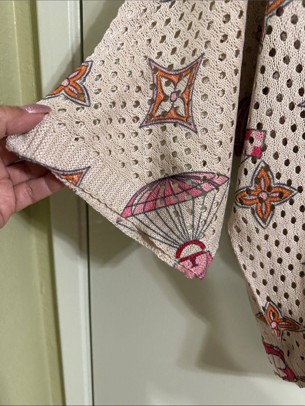 Cream Open-Knit Pullover Sweater with Pink & Orange Motif - Women's Top - Picture 3 of 5